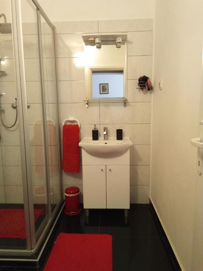 Bmb Apartments Сен Екстериор снимка