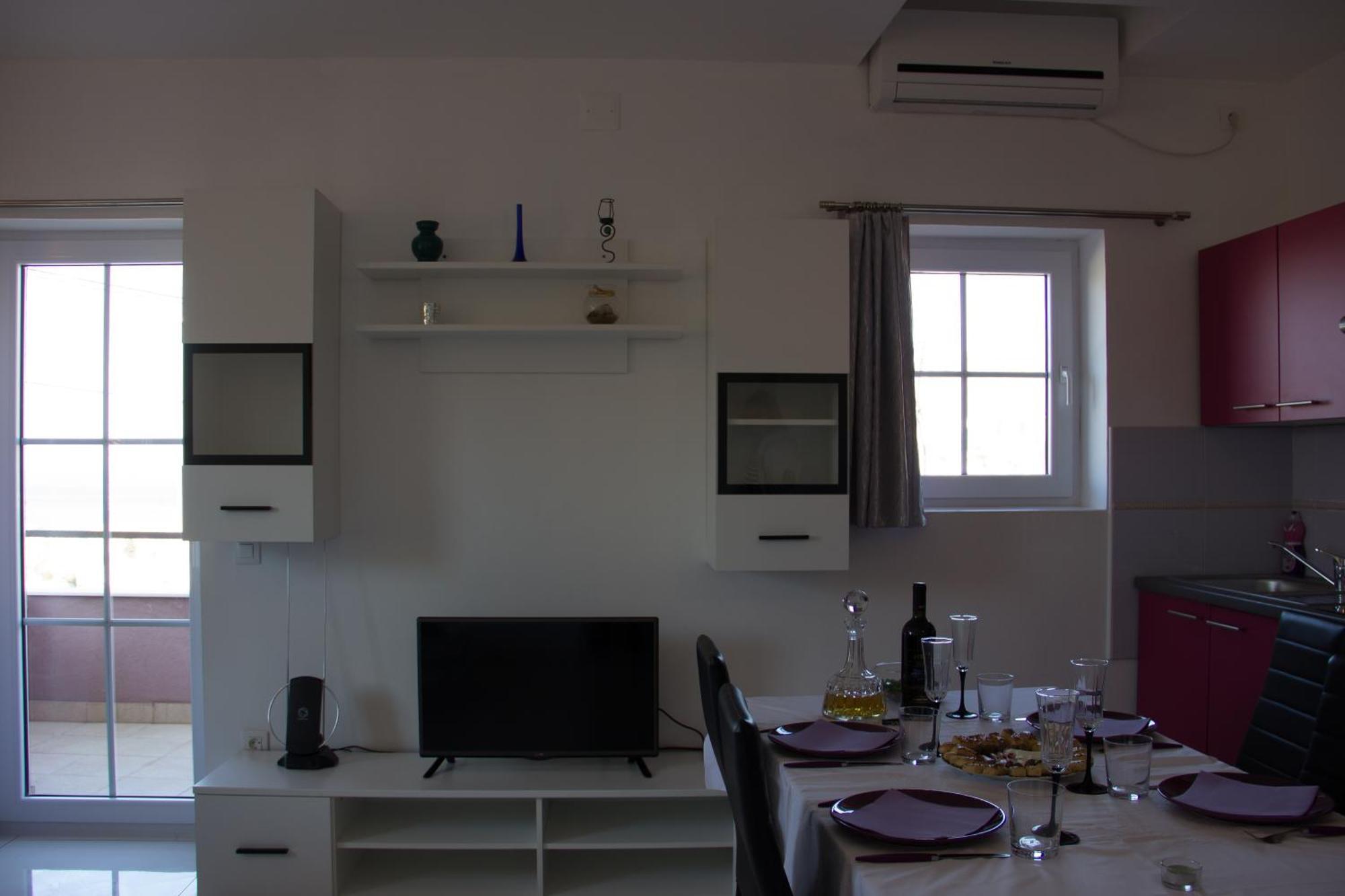 Bmb Apartments Сен Екстериор снимка