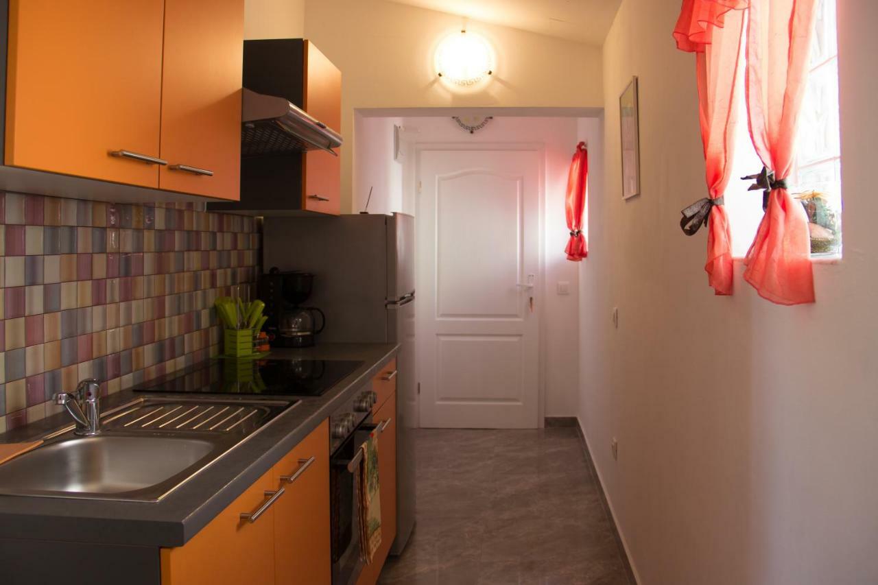 Bmb Apartments Сен Екстериор снимка