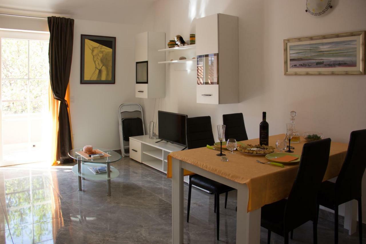 Bmb Apartments Сен Екстериор снимка